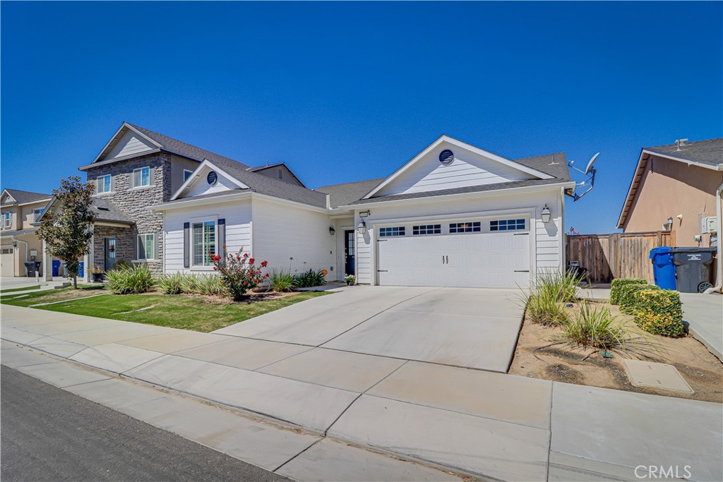 3715 Evergreen Village Lane