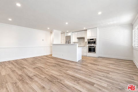 Photo of 2884 Sawtelle Boulevard #117, Los Angeles, CA 90064 (MLS # 26930611)