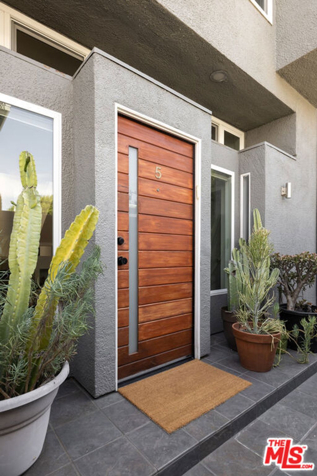 Photo of 2408 34th Street #5, Santa Monica, CA 90405 (MLS # 26643869)