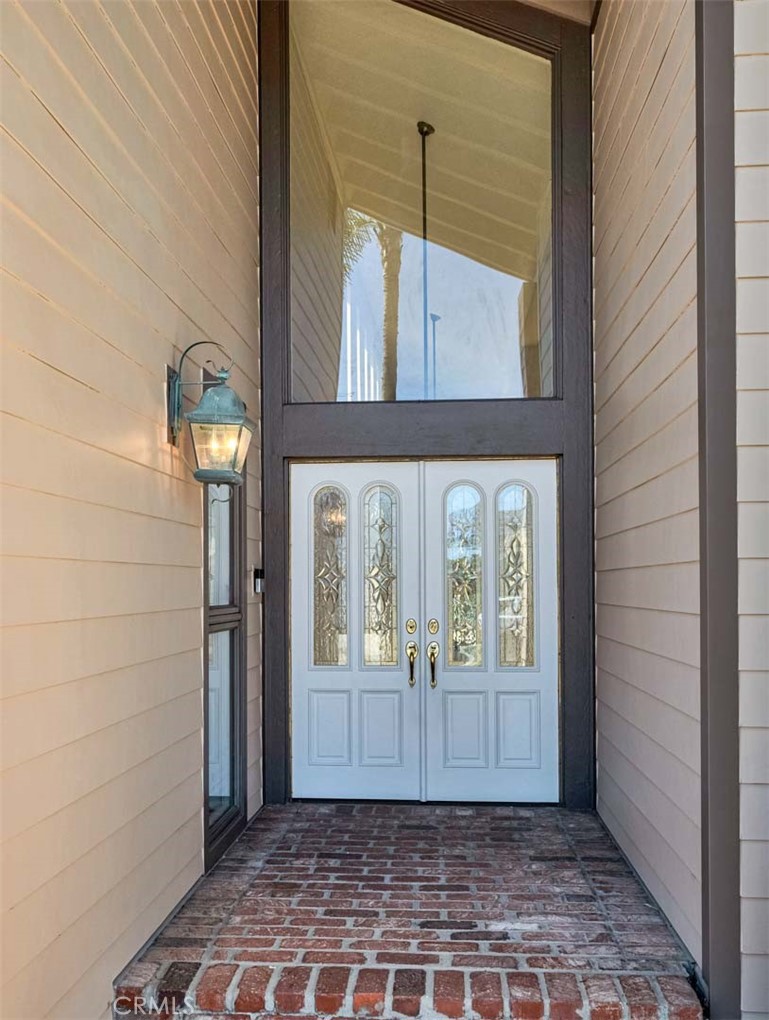 9809 Red River Circle