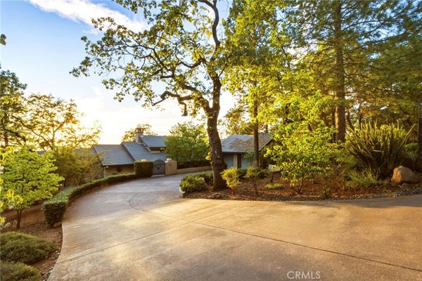 14941 WOODLAND PARK DR, FOREST RANCH, CA 95942 - Image 7c5f4c4aff1e38fa2f4d262dfb1b48d3/2431693188