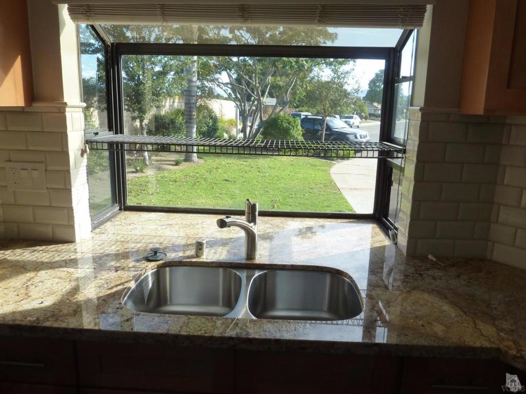 Woodside Green Patio Hms - 3087 - Residential Lease