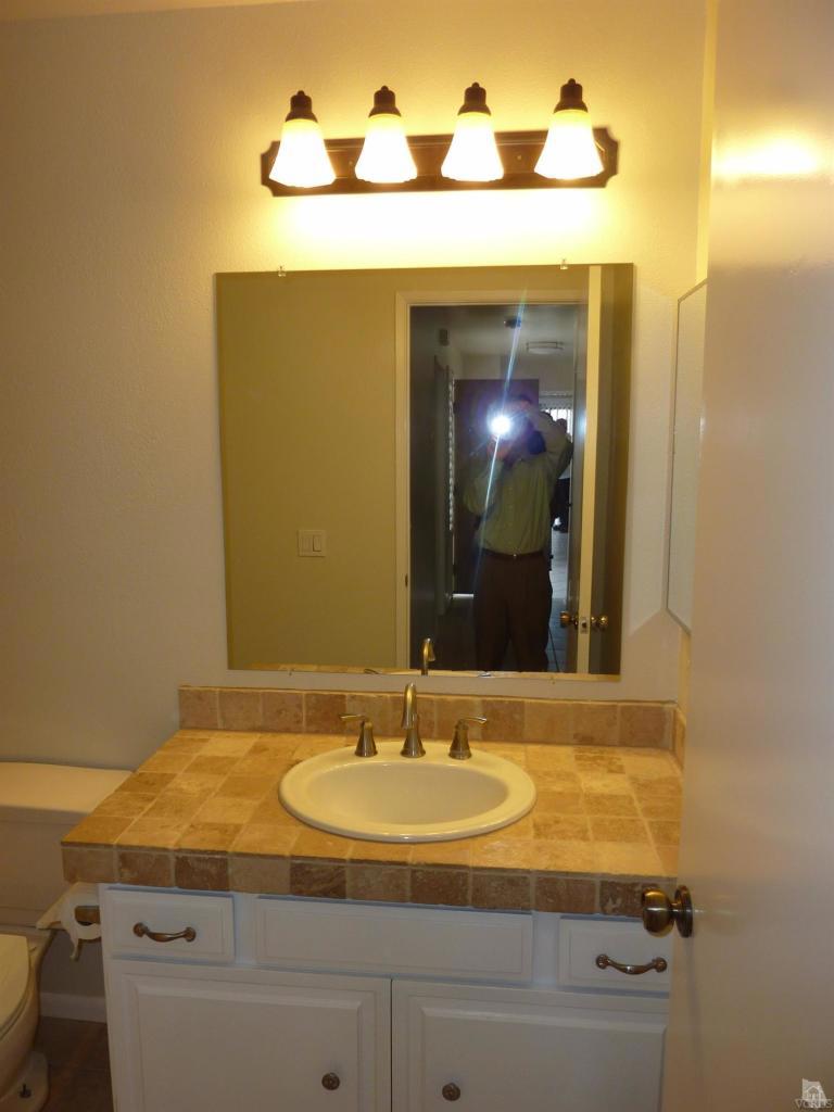 Woodside Green Patio Hms - 3087 - Residential Lease