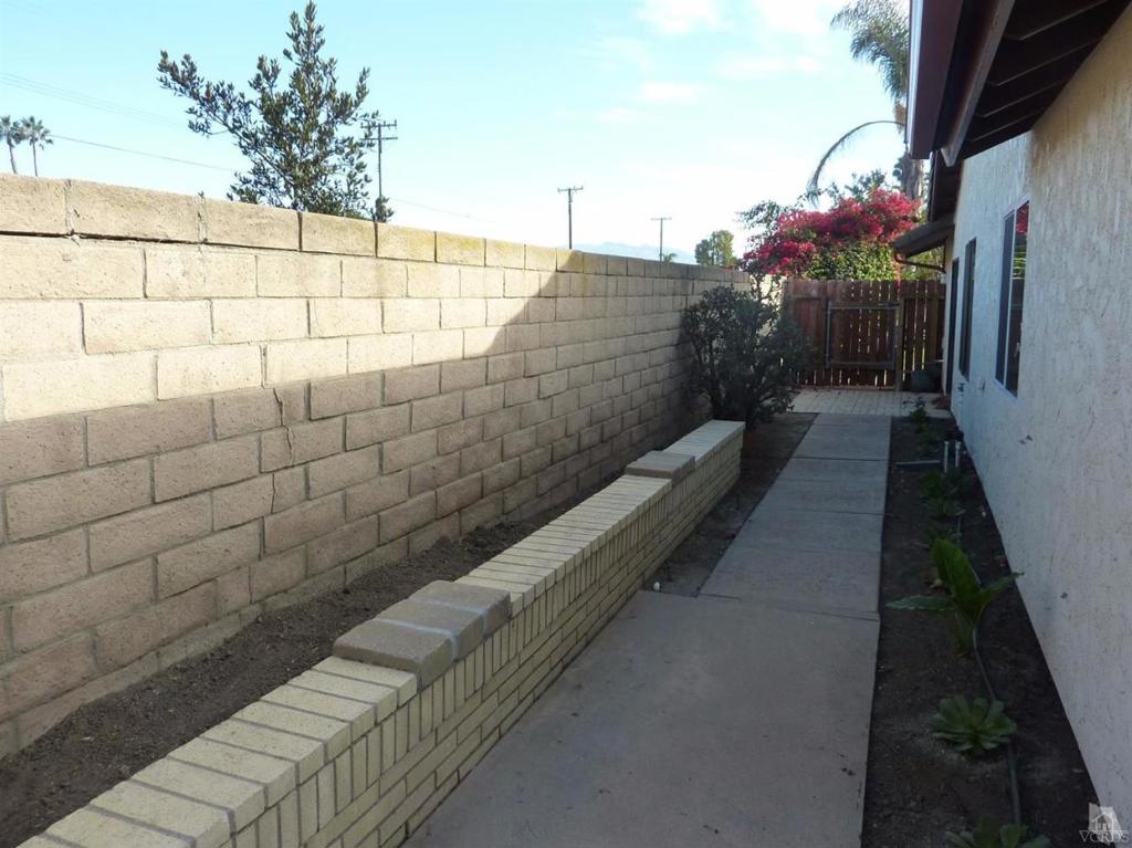Woodside Green Patio Hms - 3087 - Residential Lease