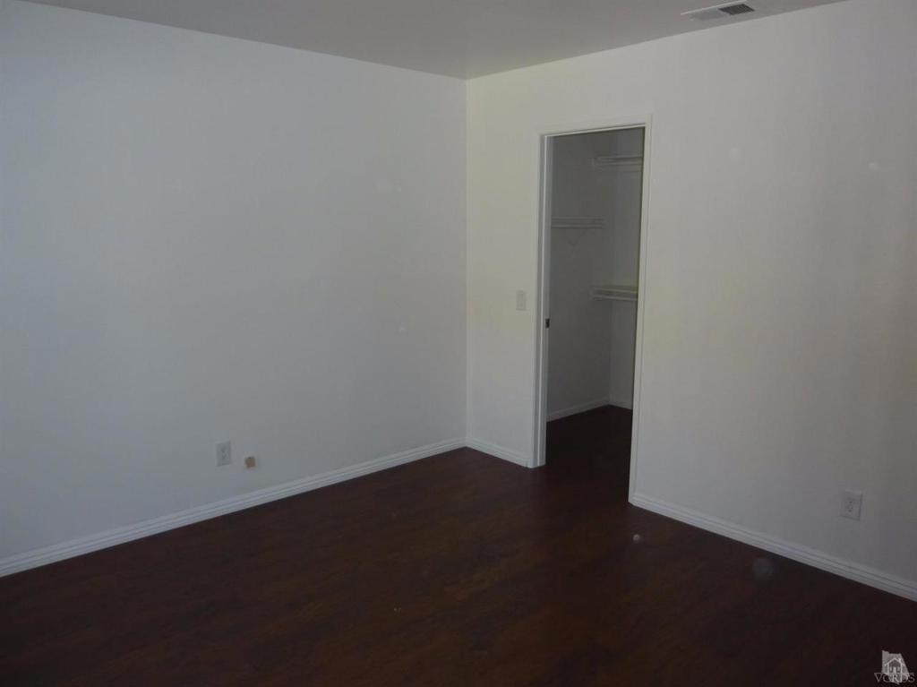 Woodside Green Patio Hms - 3087 - Residential Lease