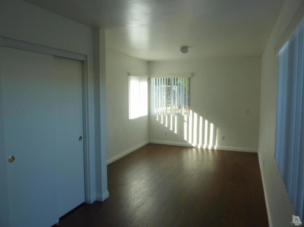 Woodside Green Patio Hms - 3087 - Residential Lease