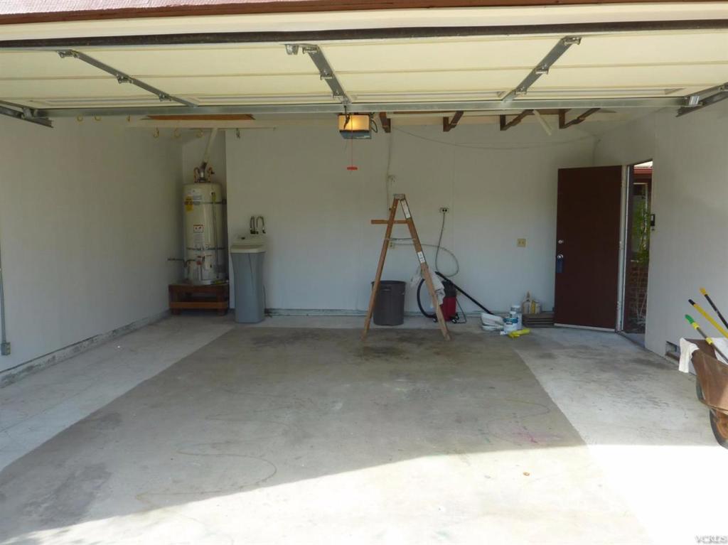 Woodside Green Patio Hms - 3087 - Residential Lease