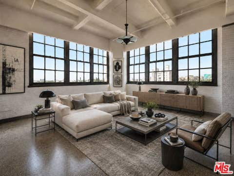 Photo of 1850 Industrial Street #411, Los Angeles, CA 90021 (MLS # 26875385)