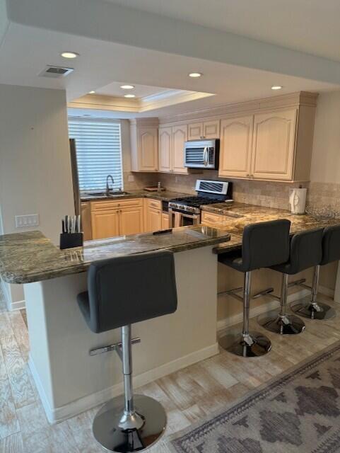 Sunrise C.C. - Residential Lease