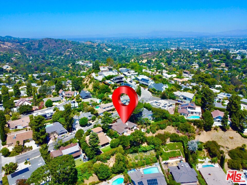 11425 Dona Evita Drive