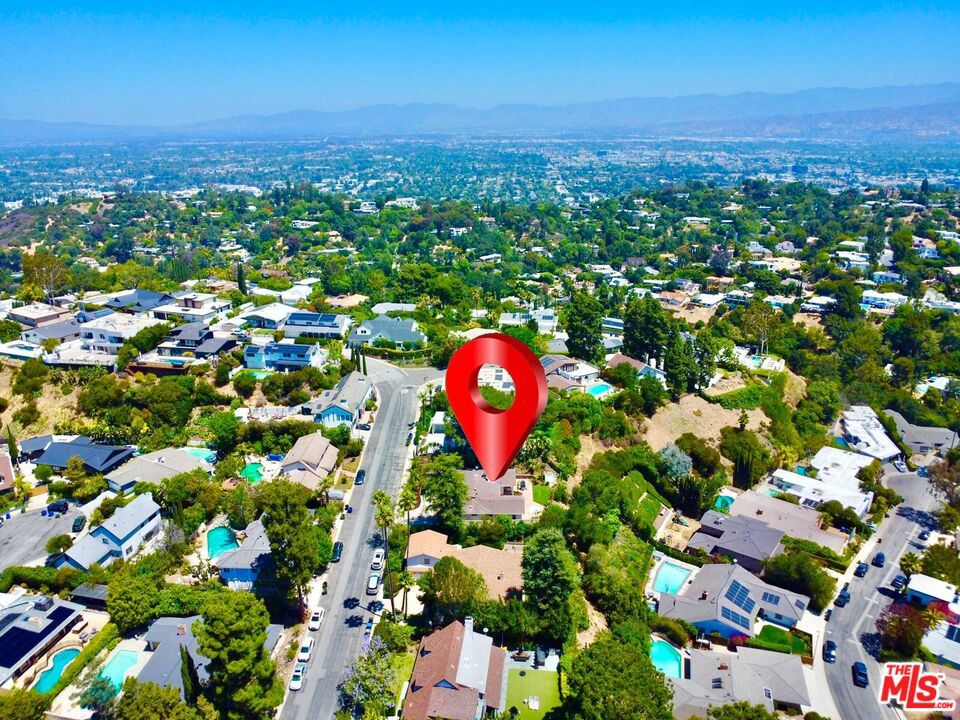 11425 Dona Evita Drive