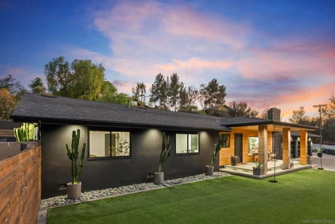 Photo of 1903 Dehesa RD, El Cajon, CA 92019 (MLS # 260024598SD)