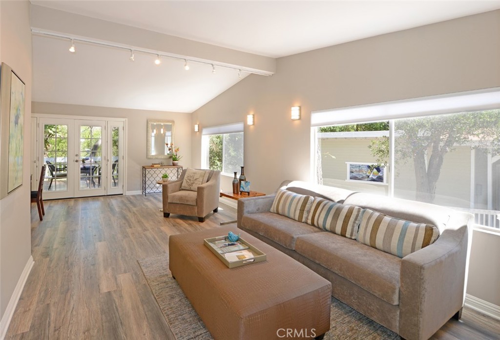 Gorgeous Creekside Home with Detached Studio in Westlake Village
Nestled on a double-wide lot in Westlake Village, this beautifully updated single-story home with two bedrooms and two baths with a separate studio unit offers serene Creekside living. Surrounded by majestic oak trees and the soothing sounds of a natural running creek, this property is move-in ready and perfect for those seeking tranquility and charm.
Step outside onto the wood deck to enjoy the outdoors and take in the picturesque views of the creek. The main home features laminate flooring and a spacious gourmet kitchen thoughtfully designed with custom cabinetry, quartz countertops, and a stylish glass tile backsplash. High-end GE stainless steel appliances include a 6-burner gas stove and a French-door refrigerator, making this kitchen both functional and elegant.
The bathrooms have been renovated tastefully, with updated flooring, modern fixtures, and sleek vanities. French doors lead to refinished wood decks overlooking the serene creek, providing a perfect space to relax or entertain.
The detached studio unit, complete with its private deck, offers versatility and convenience. Highlights include high ceilings, updated flooring, a French door, a modern kitchenette with quartz countertops, and a stainless-steel sink.
Located within walking distance of the community pool, clubhouse, hiking trails, The Landing, tennis club, restaurants, and more, this home provides access to an active and vibrant lifestyle. The gated community offers land ownership, low HOA fees of $360 (paid by tenant), and a wealth of amenities, including a clubhouse with a fitness room, game room, indoor spa, and pool.
This property is truly a haven for nature lovers. You can watch deer, ducks, and over sixty-four varieties of birds, along with other woodland creatures. Do not miss this rare opportunity to rent a peaceful retreat at a fantastic price.
NOTE: The property includes two separate structures. The main house features two bedrooms and two bathrooms. The second structure is a standalone room equipped with a sink and a small kitchenette, but it does not have a bathroom. This additional space could serve as an office, studio, or living area for an older child who would need to use the bathroom and shower facilities in the main house.
