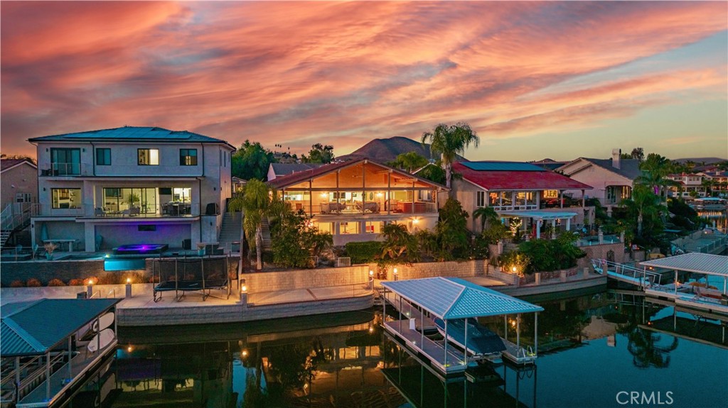 30489 Sea Horse Circle