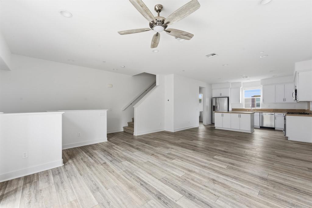 4367 Pacifica Way 2