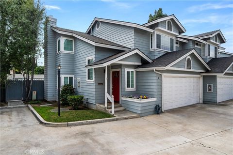 Photo of 2603 Elden Ave #K, Costa Mesa, CA 92627 (MLS # NP26087041)