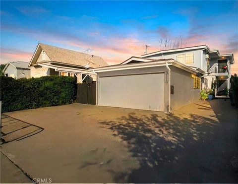 Photo of 3119 W 71st St, Los Angeles, CA 90043 (MLS # SB26009229)