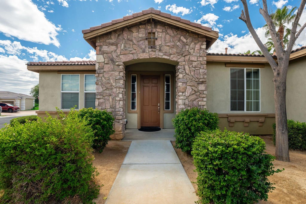 82729 Kyle Drive