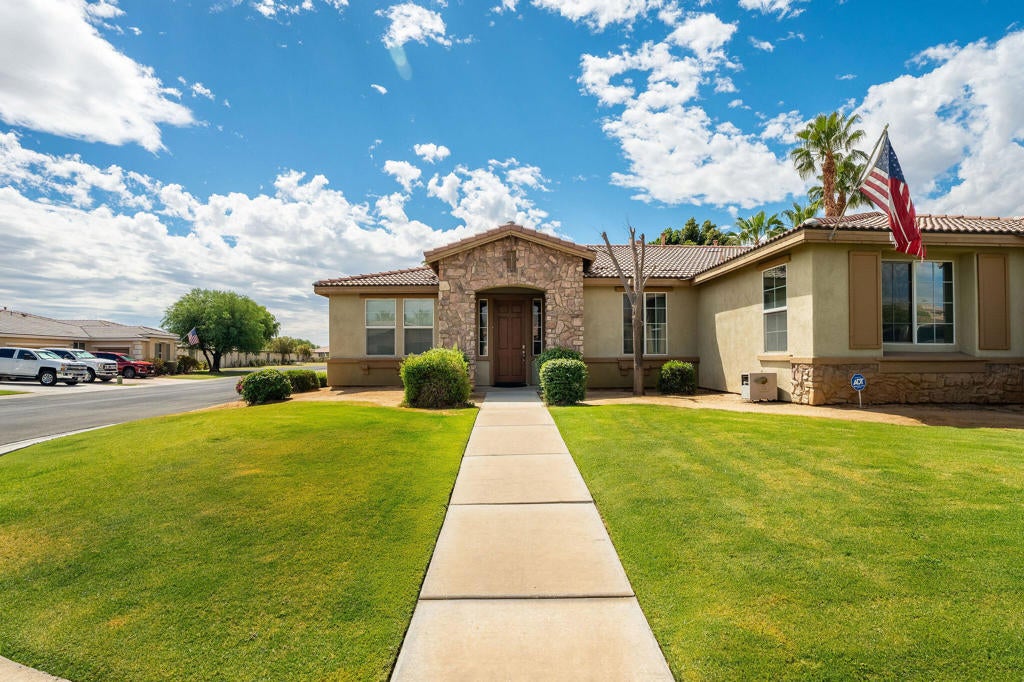 82729 Kyle Drive