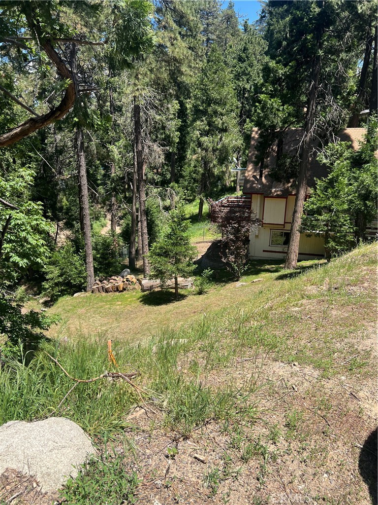 Crestline (CRES) - Land