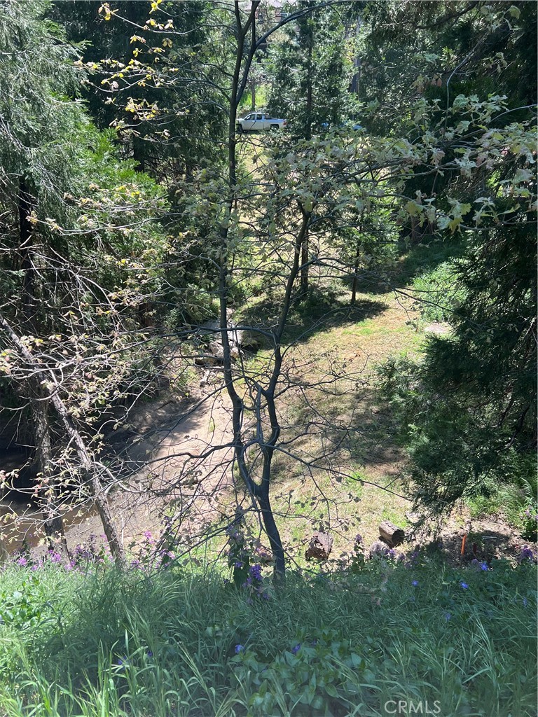 Crestline (CRES) - Land