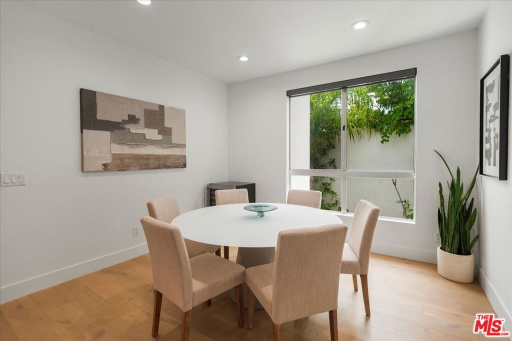 Photo of 2010 S Beverly Glen Boulevard #302, Los Angeles, CA 90025 (MLS # 25580211)