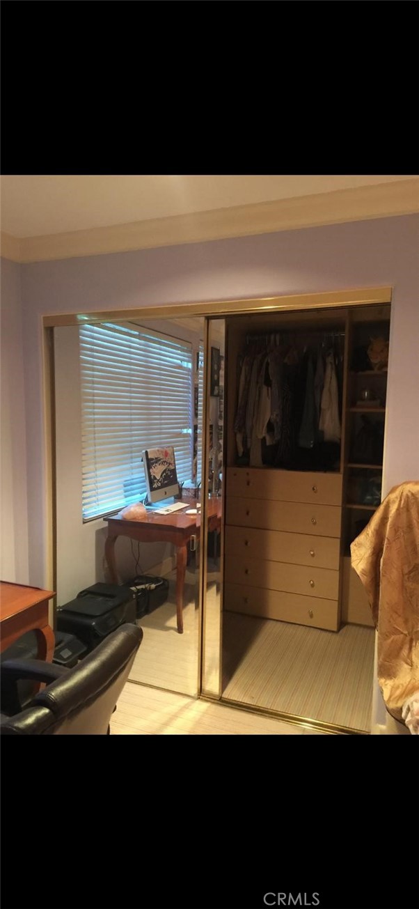 390 S Sepulveda Boulevard 208