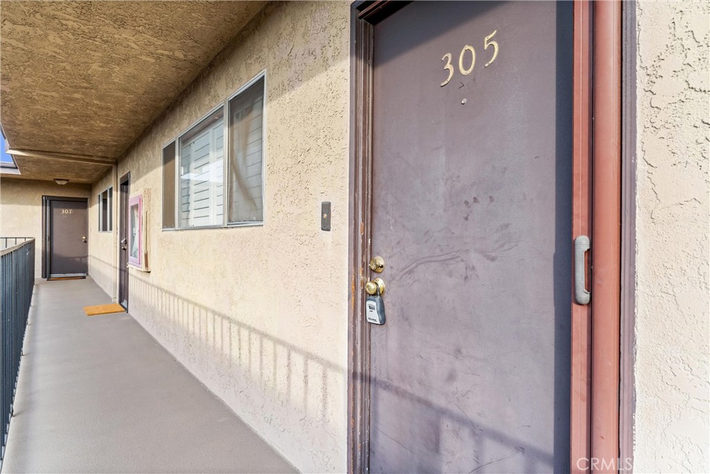 1061 Park Avenue