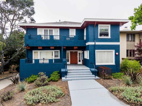 Photo of 1734 Spruce St St, Berkeley, CA 94709 (MLS # 41130805)