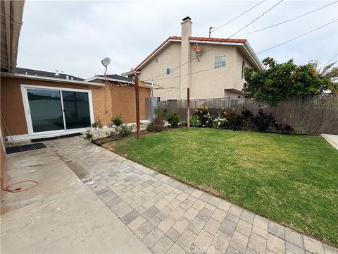 Photo of 22322 Osage Court, Torrance, CA 90505 (MLS # SB26055692)