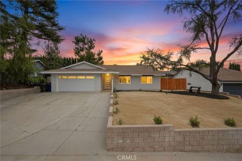 Photo of 7355 Vineyard Avenue, Rancho Cucamonga, CA 91730 (MLS # PW26070198)