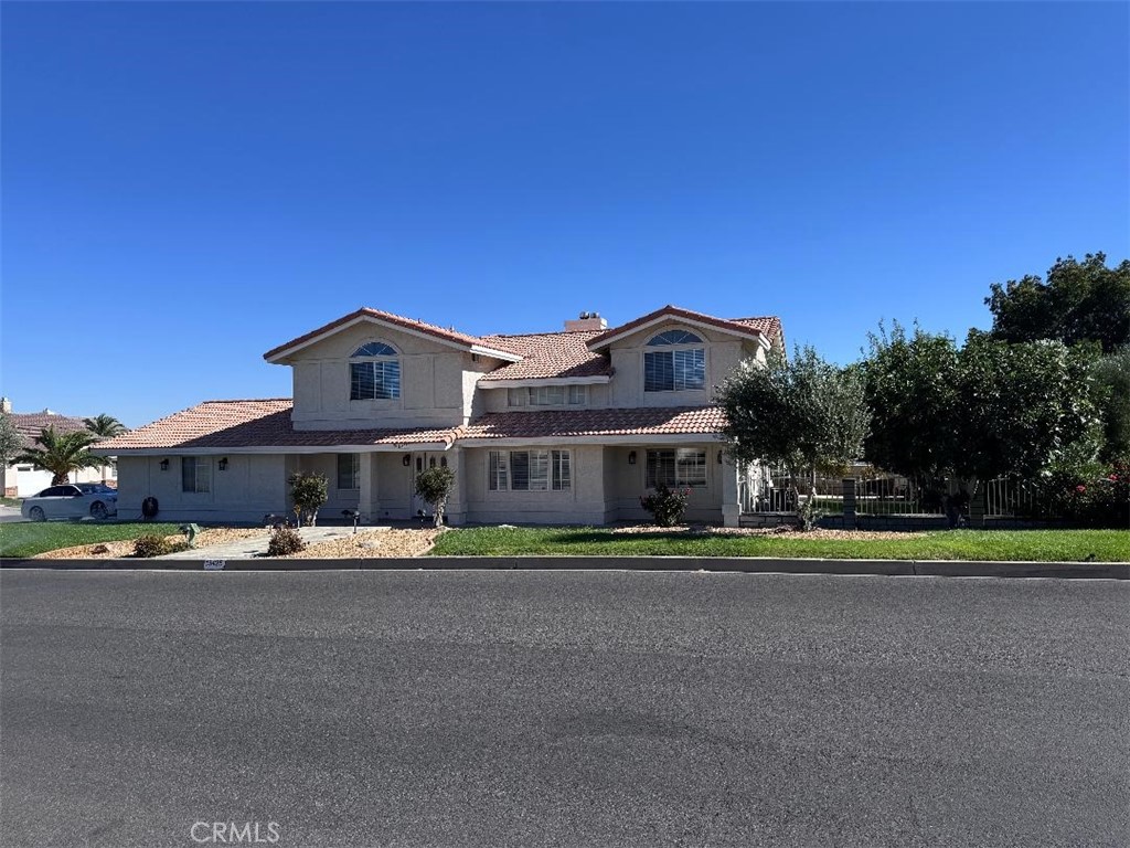 13425 Chinquapin