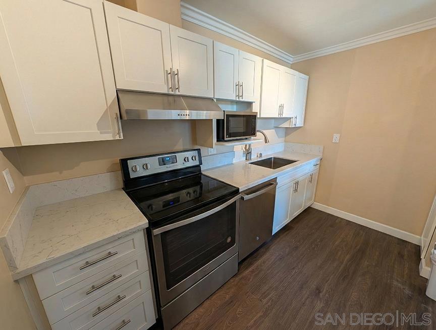 3050 Rue Dorleans 470