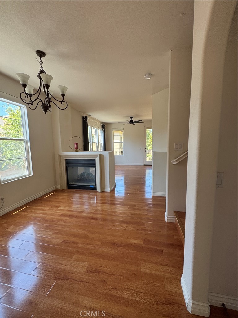 216 Tall Oak