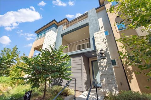 Photo of 298 Tank, Irvine, CA 92618 (MLS # OC25227612) Photo of 298 Tank, Irvine, CA 92618 (MLS # OC25227612)