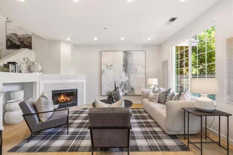 Photo of Redwood City, CA 94065 (MLS # ML82058655)