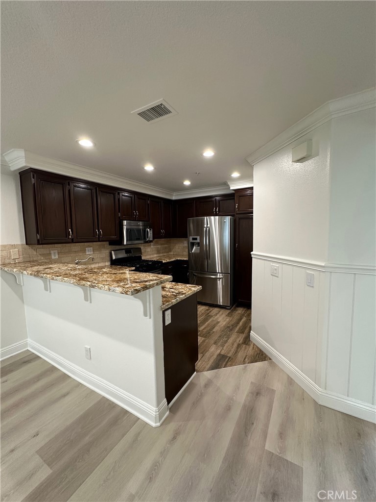 Mirasol (MIR) - Residential Lease