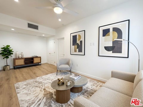 Photo of 816 1/2 N Mccadden Place, Los Angeles, CA 90038 (MLS # 26991927)