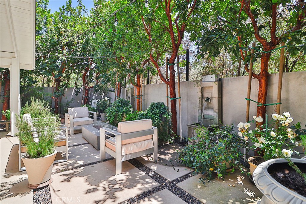 Properties 4 17141 Superior Street