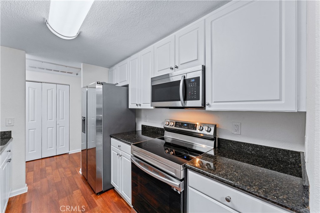 838 Pine Avenue 303