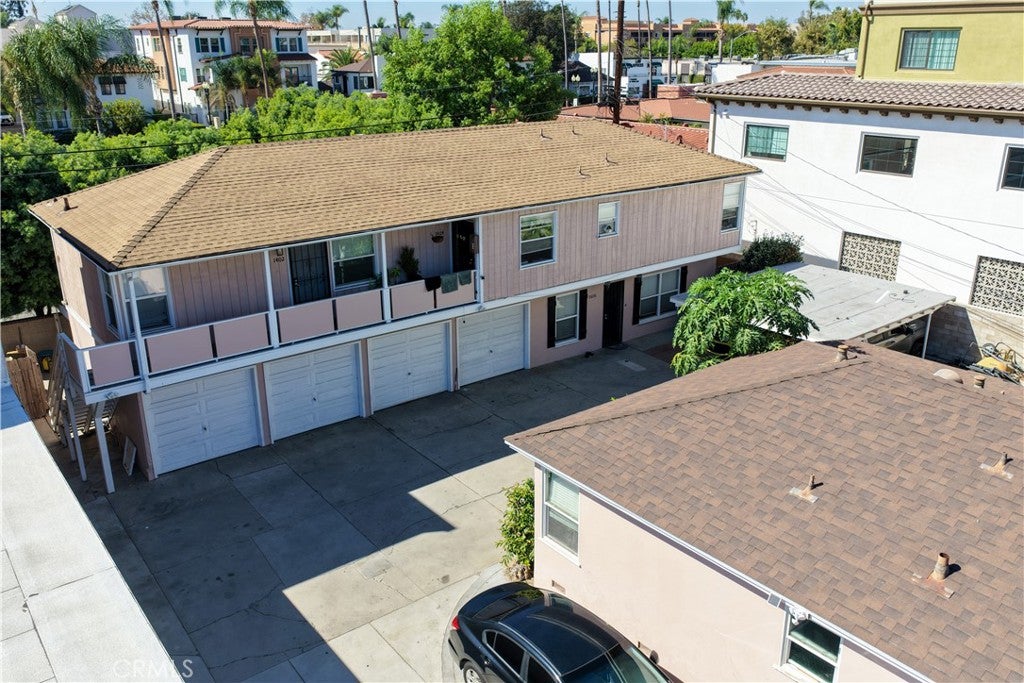 1408 N Sycamore