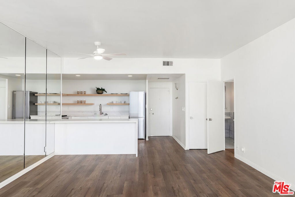 17350 W Sunset Boulevard 703C
