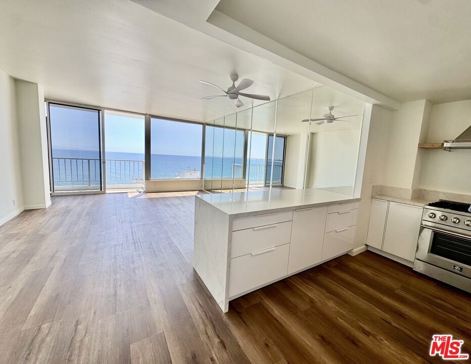 17350 W Sunset Boulevard 703C