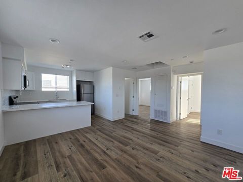 Photo of 449 W 74th Street, Los Angeles, CA 90003 (MLS # 26637153)