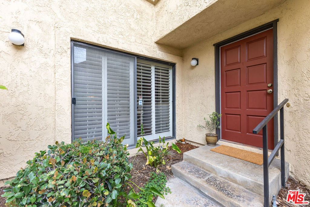 449 Willamette Lane