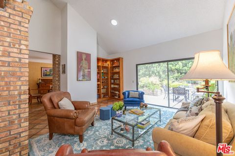 Photo of 449 Willamette Lane, Claremont, CA 91711 (MLS # 26839067)
