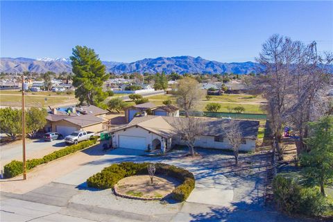 17185 Redding Street Hesperia CA 92345