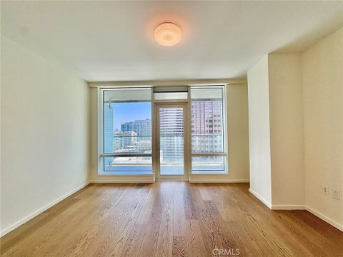 Photo of 877 Francisco Street #1823, Los Angeles, CA 90017 (MLS # CV26115738)