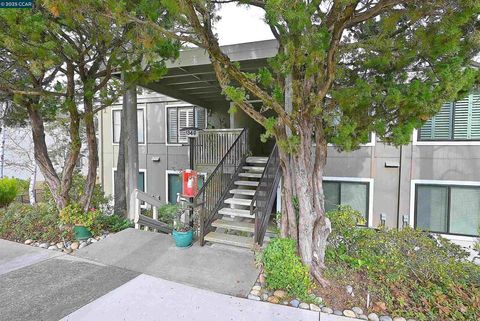 1348 Running Springs Rd 4 Walnut Creek CA 94595