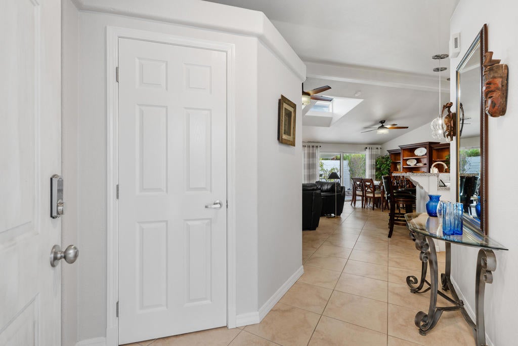 15300 Palm Drive 85